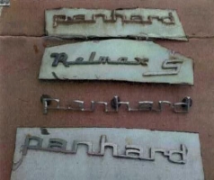 Vends pièces diverses Panhard