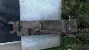Vends pièces diverses Panhard