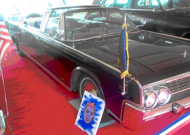 La Lincoln Continental que le président Kenedy utilisait en 1961