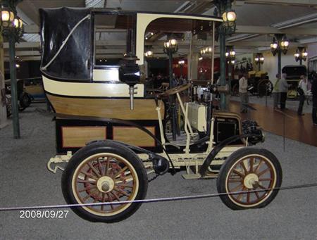 Landaulet A1, 2 cylindres, 1665 cm3, 6 cv, 30 km/h 