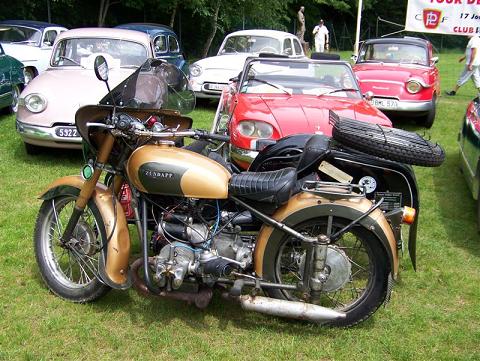 Moto Zundapp à moteur Panhard