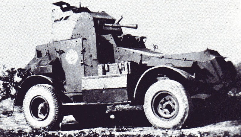 L'automitrailleuse de découverte Panhard 165/175