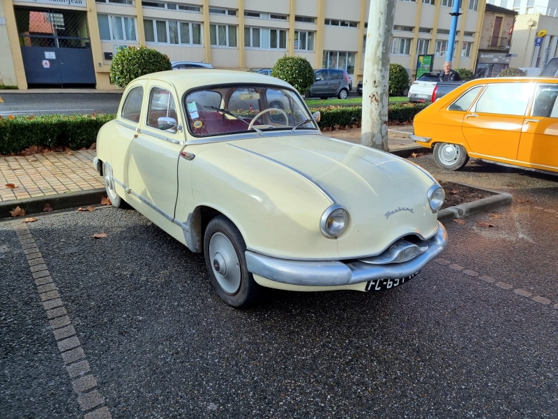 panhard lacoste